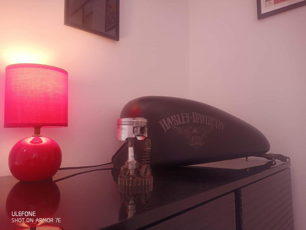 לקון "Le Maloya" Chalets Independants -Chambre Balneo - Relais Motards מראה חיצוני תמונה