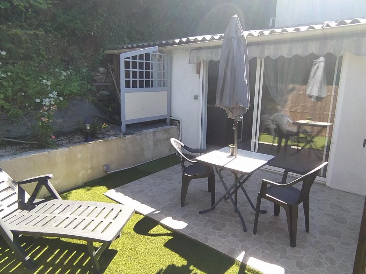 לקון "Le Maloya" Chalets Independants -Chambre Balneo - Relais Motards מראה חיצוני תמונה