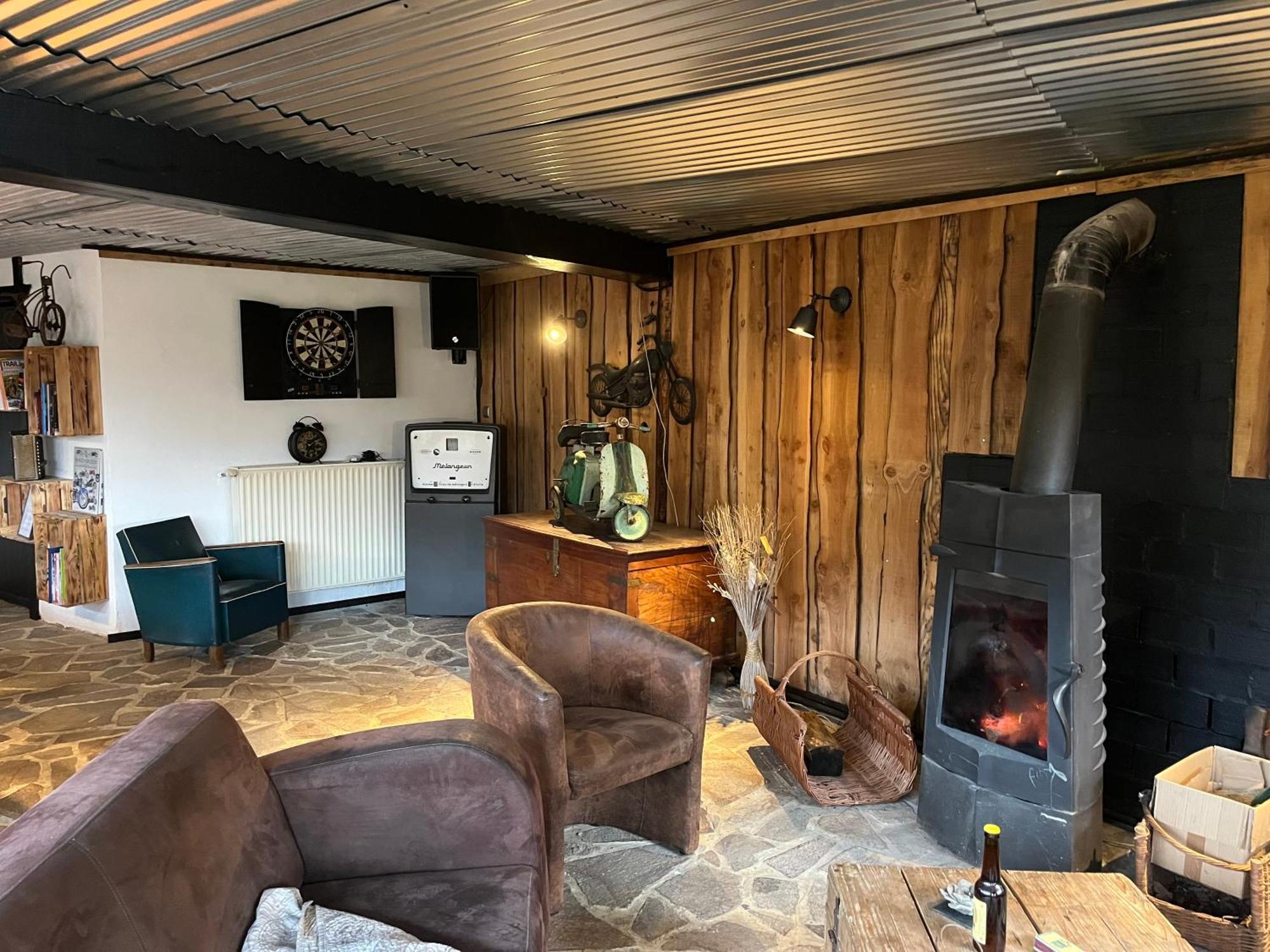 לקון "Le Maloya" Chalets Independants -Chambre Balneo - Relais Motards מראה חיצוני תמונה