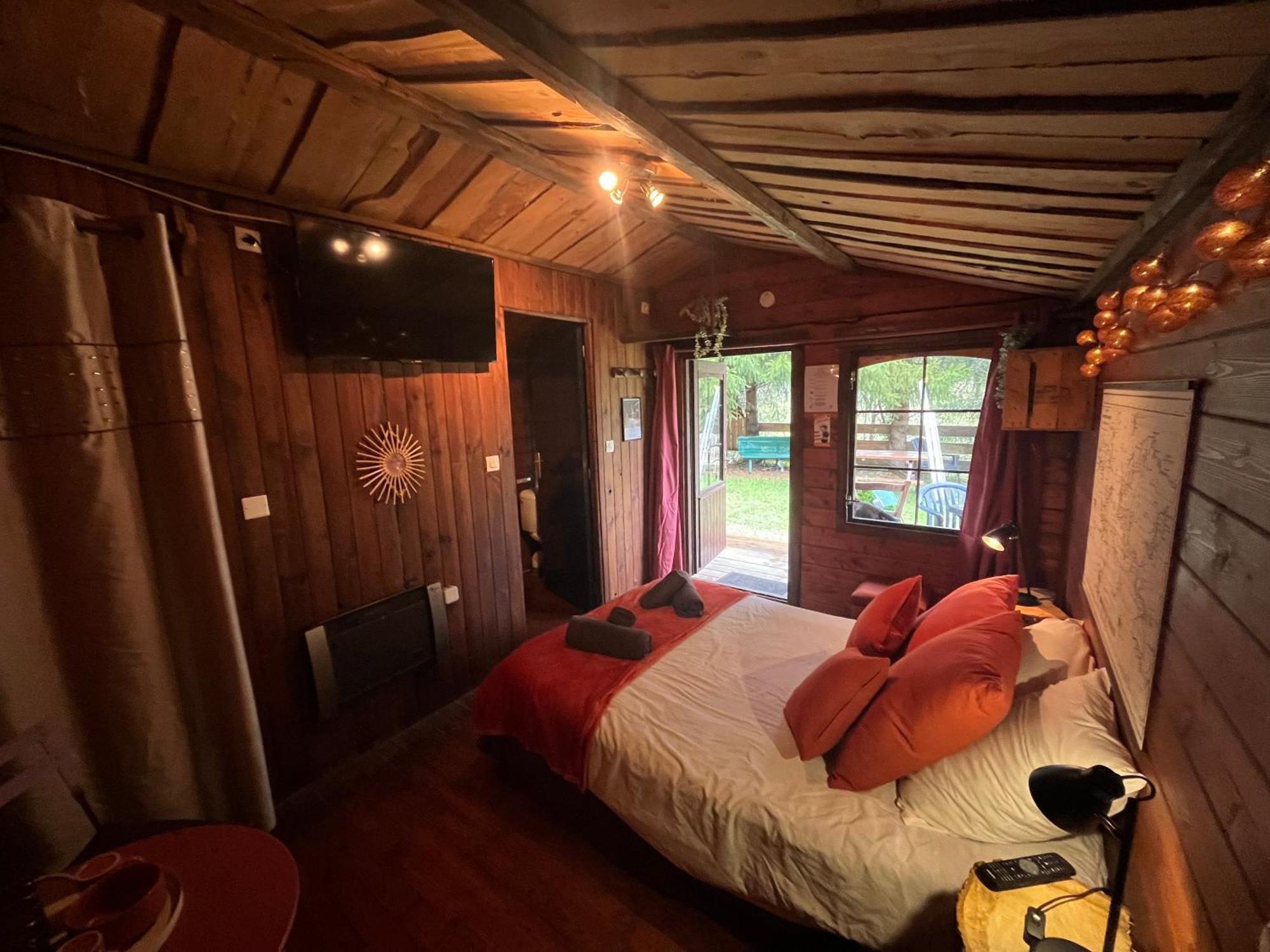 לקון "Le Maloya" Chalets Independants -Chambre Balneo - Relais Motards מראה חיצוני תמונה