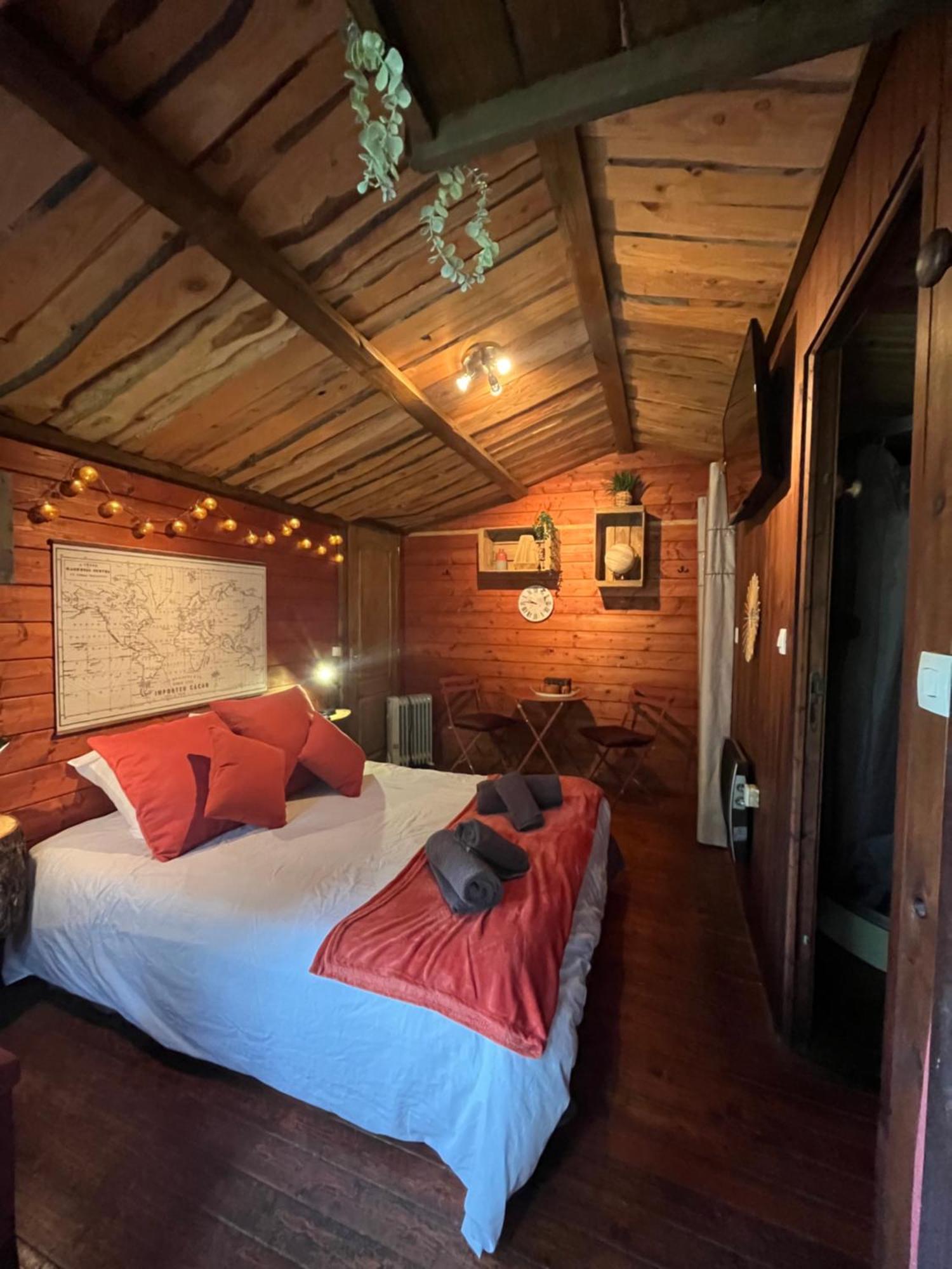לקון "Le Maloya" Chalets Independants -Chambre Balneo - Relais Motards מראה חיצוני תמונה