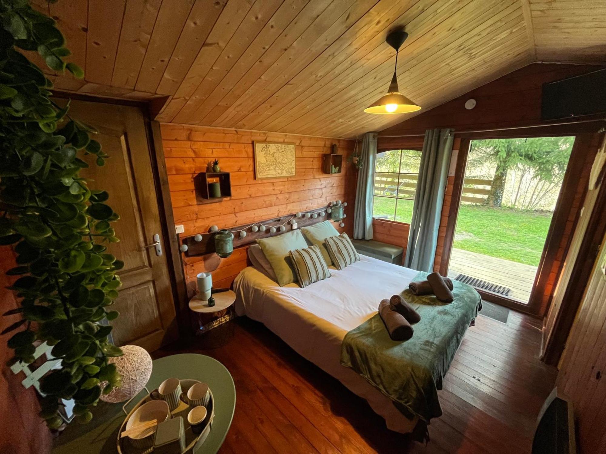 לקון "Le Maloya" Chalets Independants -Chambre Balneo - Relais Motards מראה חיצוני תמונה