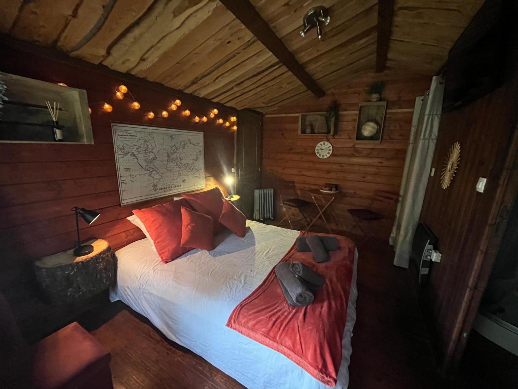 לקון "Le Maloya" Chalets Independants -Chambre Balneo - Relais Motards מראה חיצוני תמונה