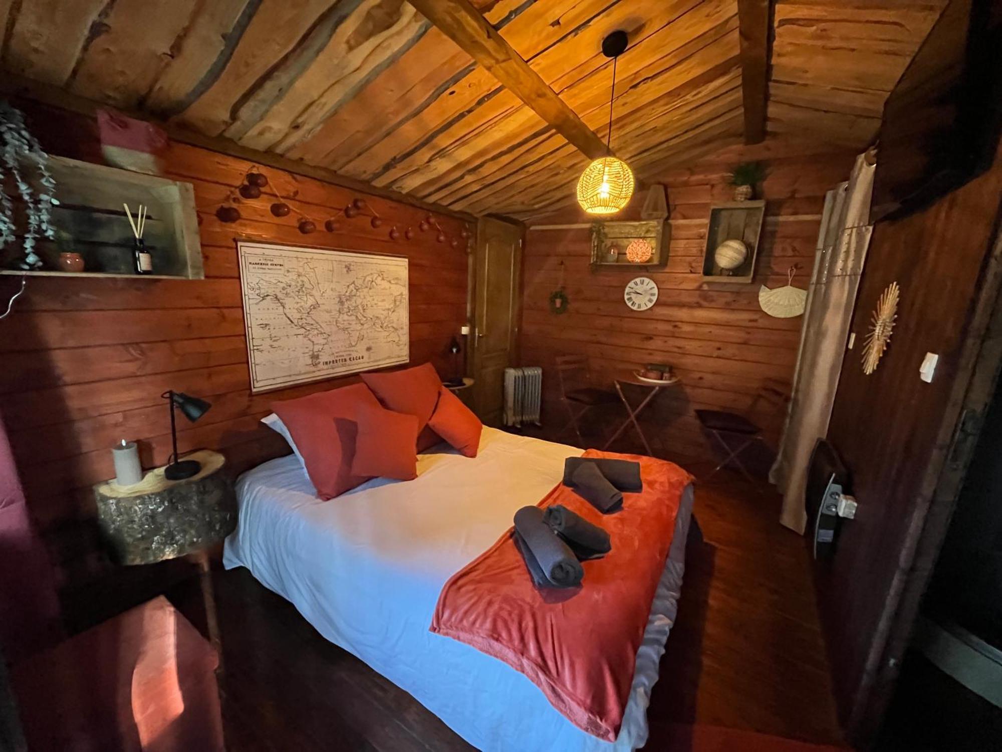 לקון "Le Maloya" Chalets Independants -Chambre Balneo - Relais Motards מראה חיצוני תמונה